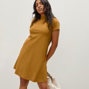 Weekend swing dress from Everlane. Size small, new without tags.